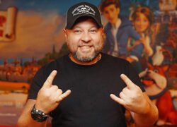 A00898C6-53FE-4D6E-95D6-F341F96F88C1 