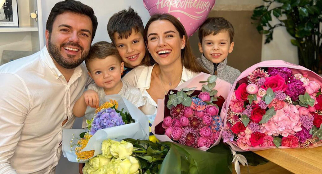 Дружина Григорія Решетніка Христина показала фото з вагітним животиком: “За місяць до пологів” 