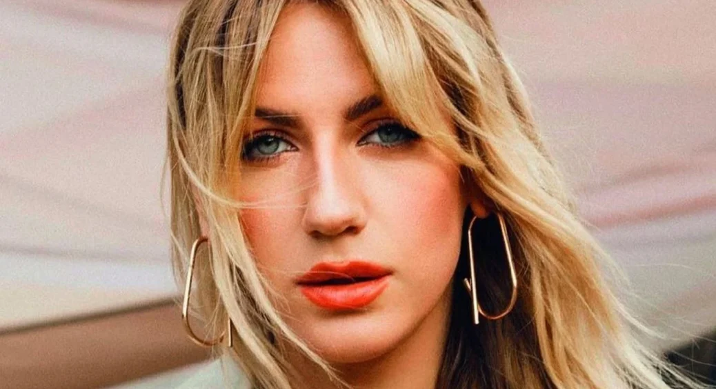 Леся Нікітюк стала обличчям відомого українського бренду Rikkyhype: навчить жінок любити себе з макіяжем і без 