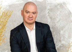 F8D7E0A9-FA16-4EDA-B6DD-BE4345EA213A 