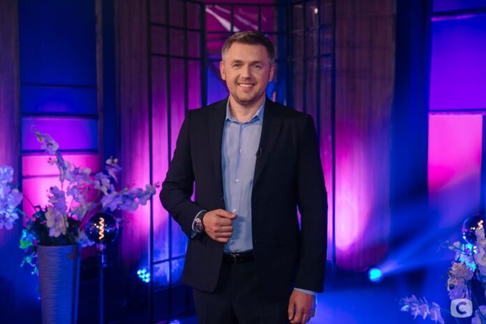 Супермама чи Супербабуся: яке шоу популярніше