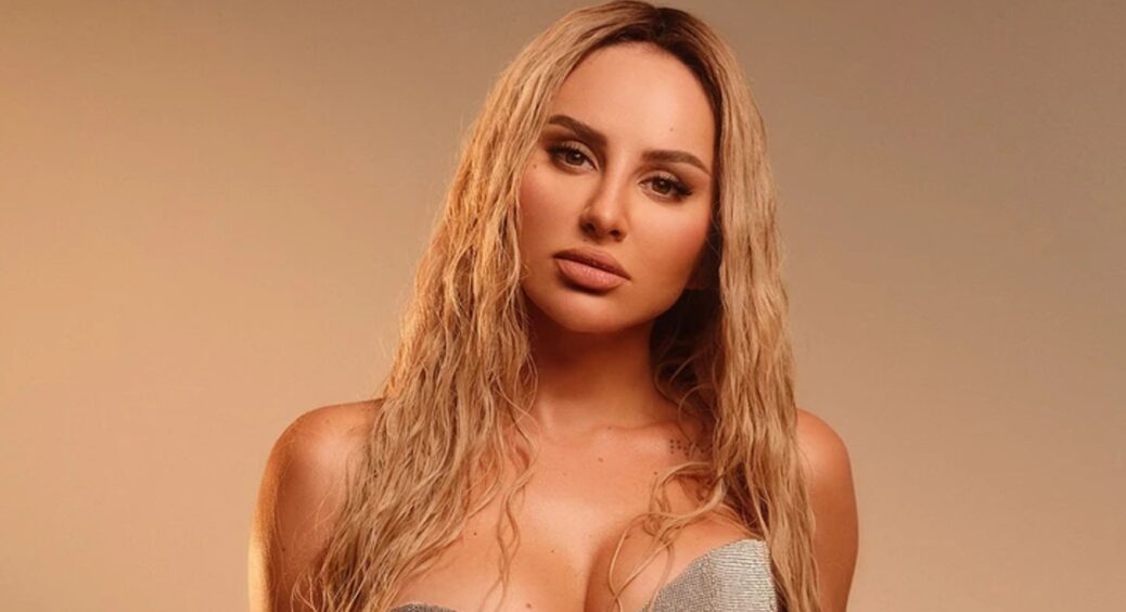 Згадала про Батьківщину: зрадниця Анна Асті готує українську пісню та сумує за Україною – переплюнула Лорак 