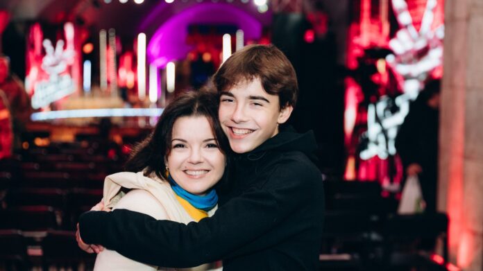 Син Марічки Падалко показав, як зараз виглядає його батько-військовий