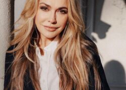 Ольга Сумська показала молодшу доньку 