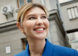 photo5298815429726288472 