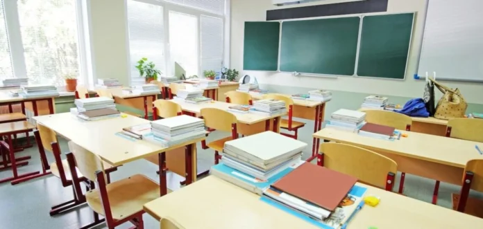 Стало відомо, скільки триватимуть весняні канікули 2023