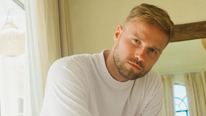 Алекс Топольський висловився про Дьоміна