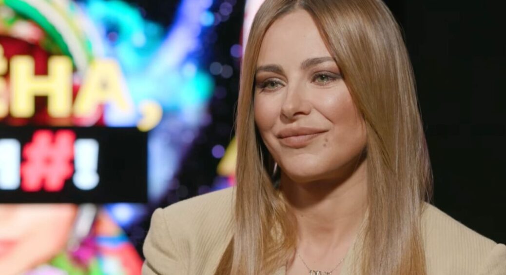 Мейкап, фотошоп чи надлишок філерів? Подивіться і не засмучуйтеся: як виглядає обличчя Ані Лорак в 45 