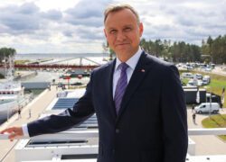 Як Анджей Дуда виглядав у молодості 