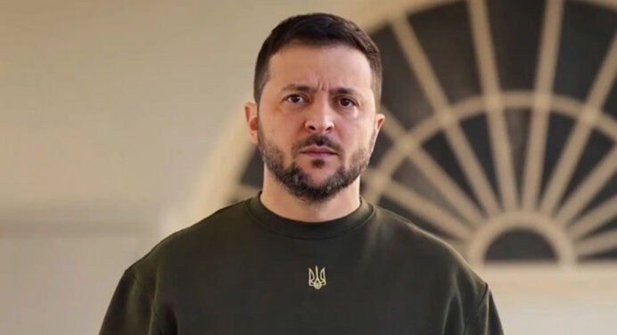 Які таємні символи приховує в собі нова вишиванка президента України Володимира Зеленського 