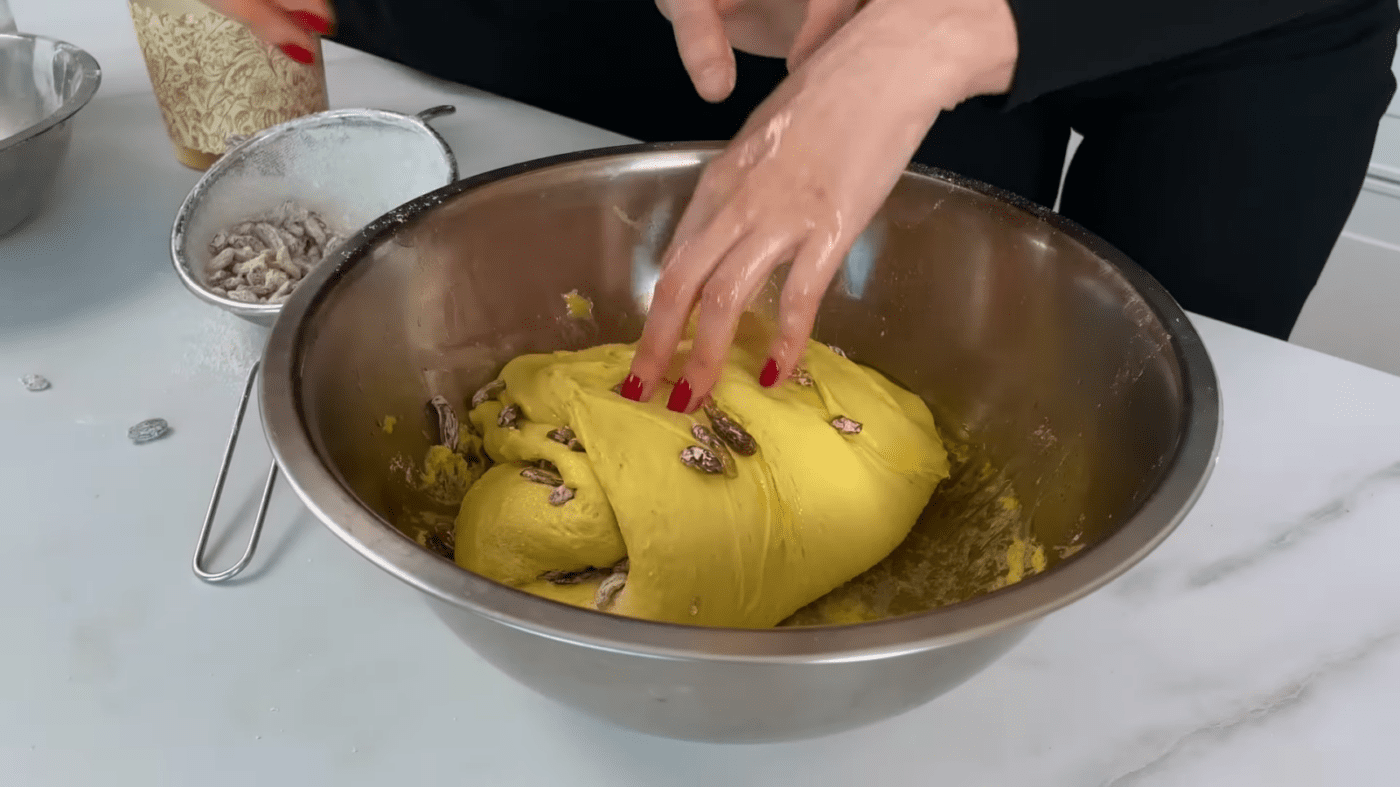 Як має виглядати тісто для паски 