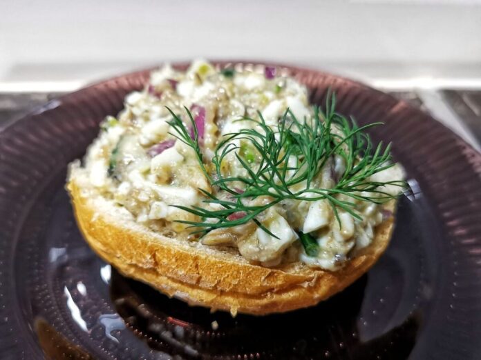 Смачна намазка для бутербродів по-єврейськи