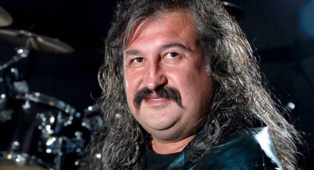 Мастодонт української естради: як Степан Гіга отримав другу хвилю популярності — культові пісні співака 