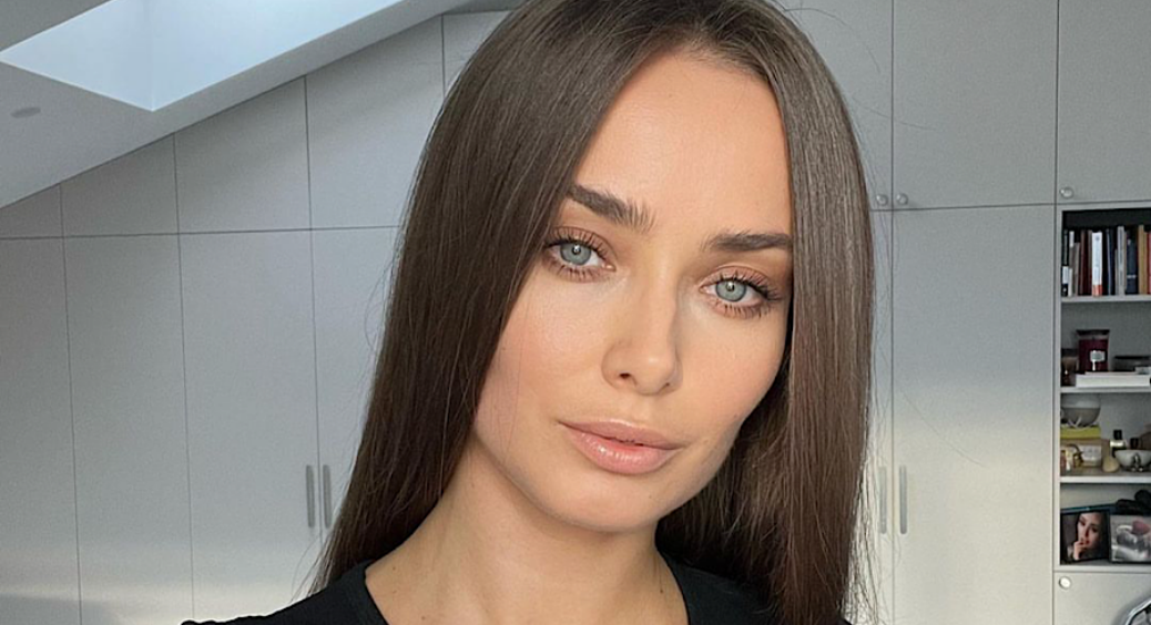 Ксенія Мішина вийшла на зв’язок із повними сліз очима: зміни у зовнішності сталися, але пішли не за планом 