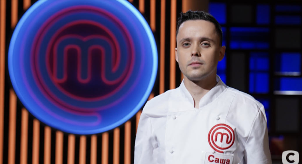 Найдивніший учасник “МастерШеф. Професіонали-4” Олександр Дімітров змінив імідж після шоу: стрижка як у Ектора 