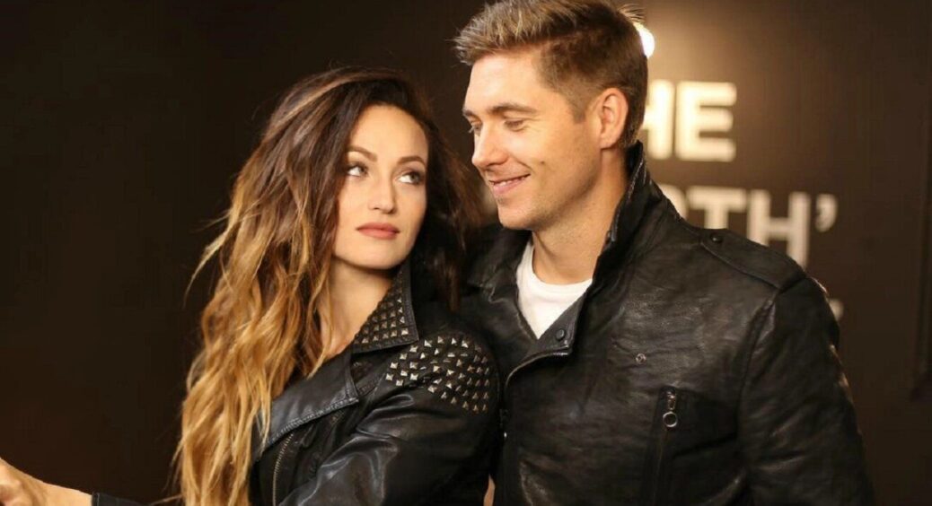 Володимир Остапчук показав синочка Евана та як з ним проводить час – колишньої Войченко не помітно 