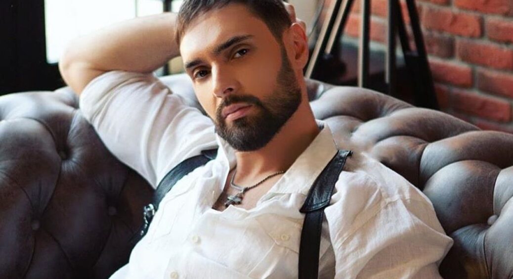 Поки дружина чекає вдома: Козловський показав почуття з іншою – вона відома і красива 