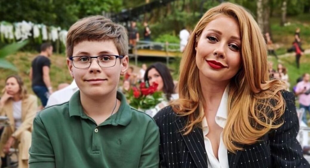 Дорослий син Тіни Кароль вперше показав дівчину, яку кохає більше життя: популярна, але немолода красуня 