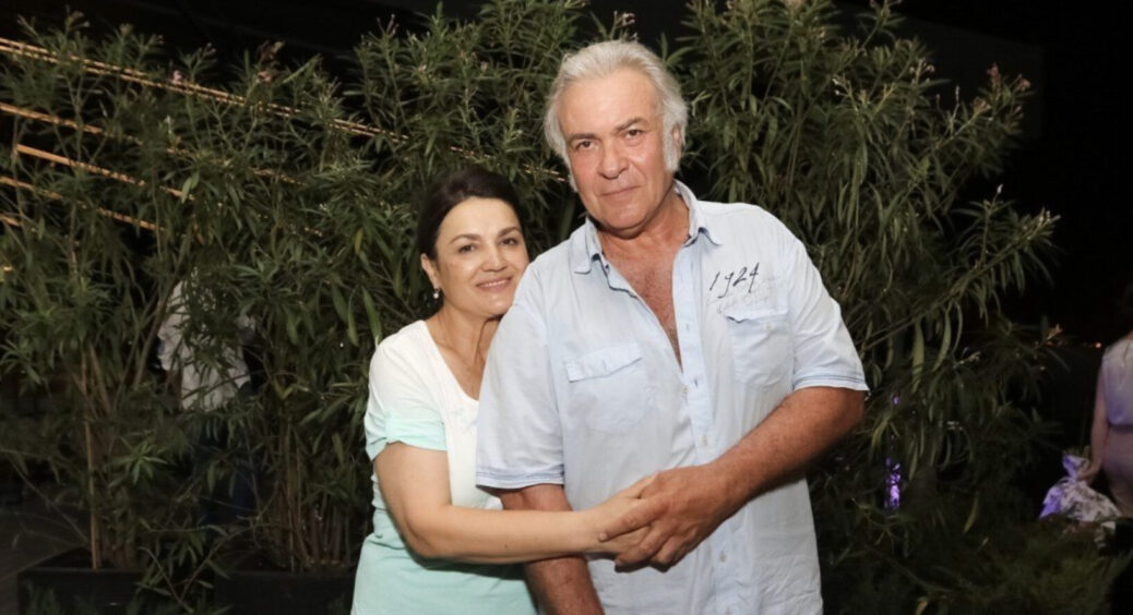 Син Наталії Сумської і Анатолія Хостікоєва В’ячеслав показав свою машину: кермує німецьким залізним конем 