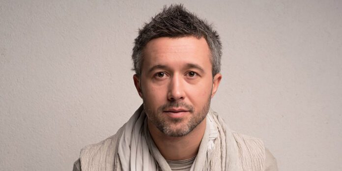 Сергій Бабкін розповів, як його сім'я живе закордоном Сергій Бабкін розповів, як його сім'я живе закордоном