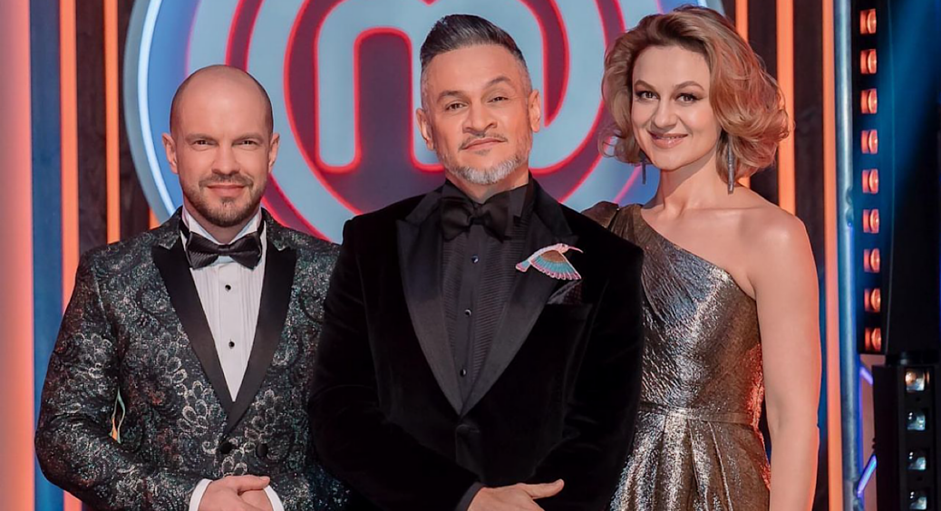 Оля Мартиновська показала, як у гримерці виглядають її колеги Ярославський та Ектор: такі модники 