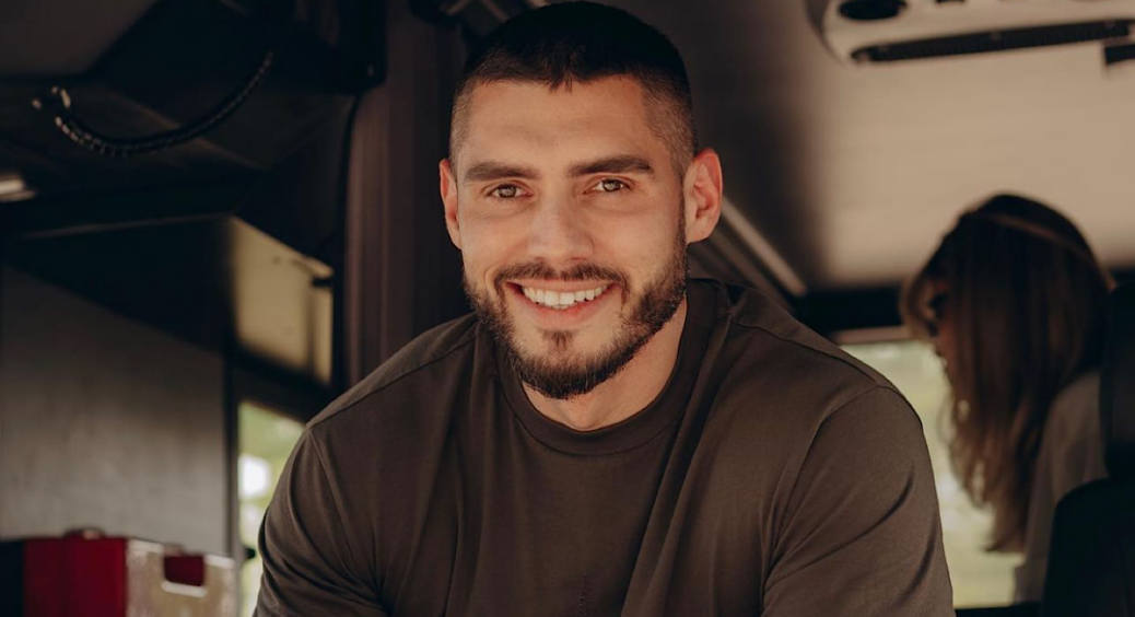 Микита Добринін розповів, що найбільше цінує в стосунках з дівчиною: чого не вистачило Даші Квітковій? 