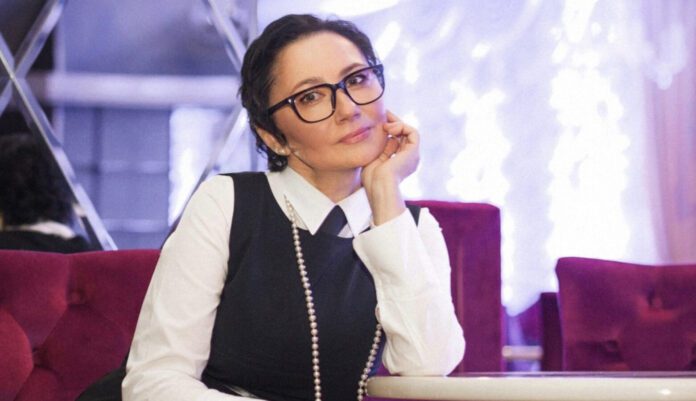 Олена Мозгова розповіла, як пережила смерть батька Миколи Мозгового Олена Мозгова розповіла, як пережила смерть батька Миколи Мозгового