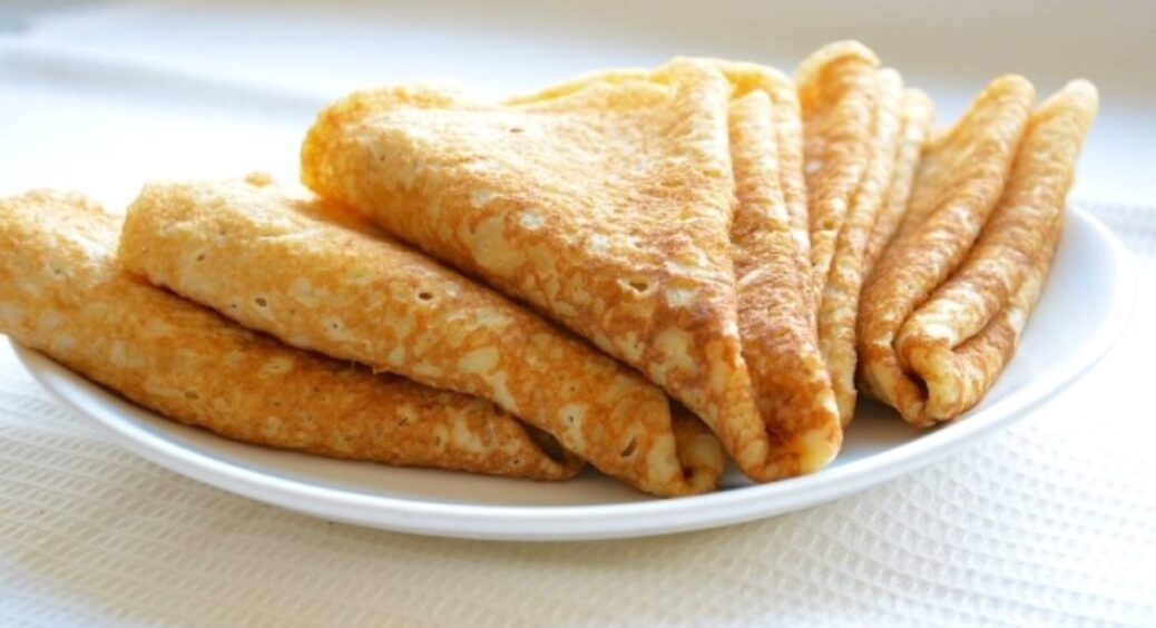 Для таких млинців вам знадобиться звичайна картопля: близькі назавжди забудуть про бутерброди та омлети 