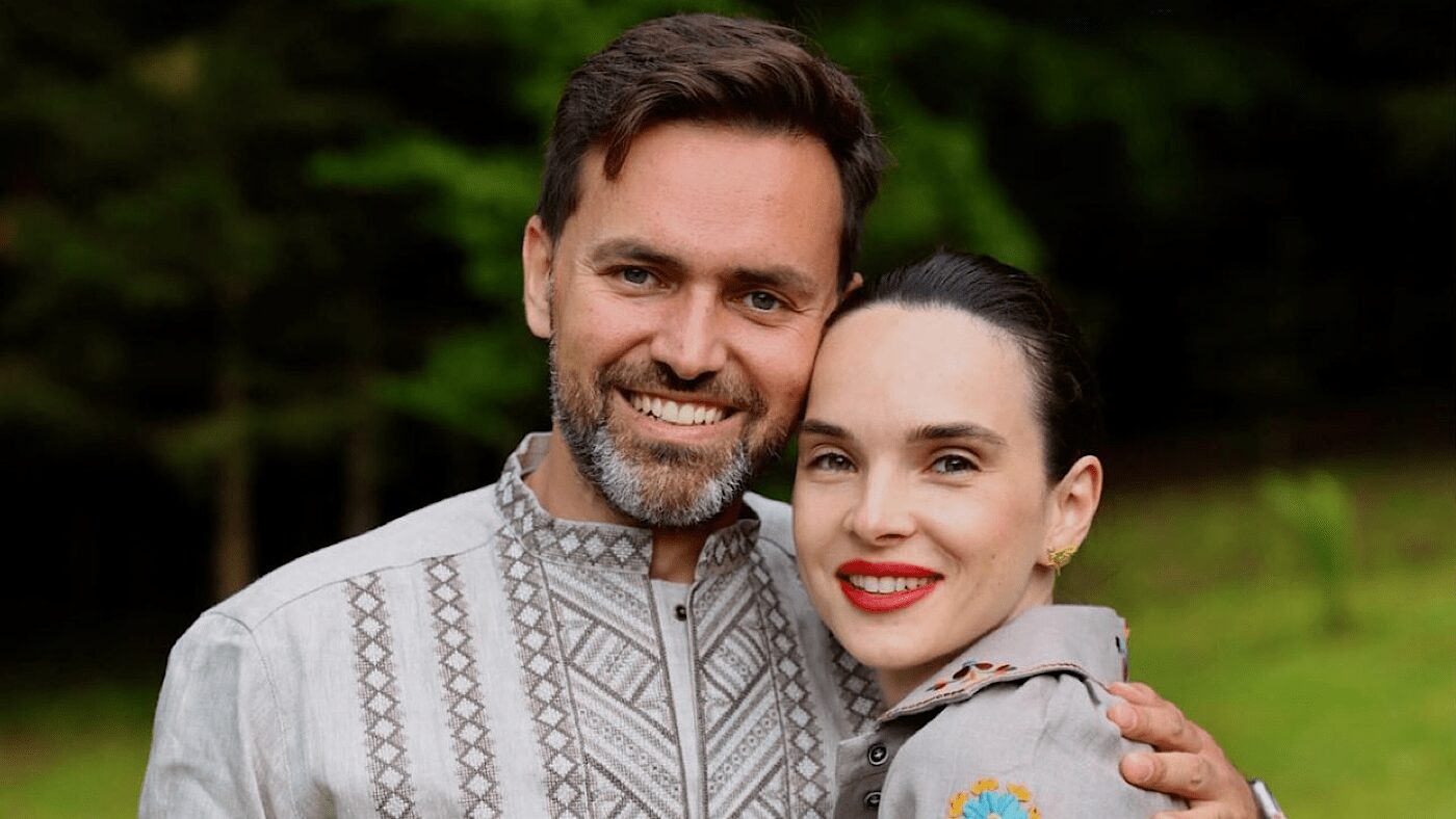 Інна Мірошниченко показала фото з вагітним животом 