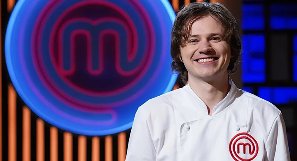 Фіналіст “МастерШеф. Професіонали-4” Антон Гільчук шукає дім для маленької дівчинки: Ектор може пишатися 