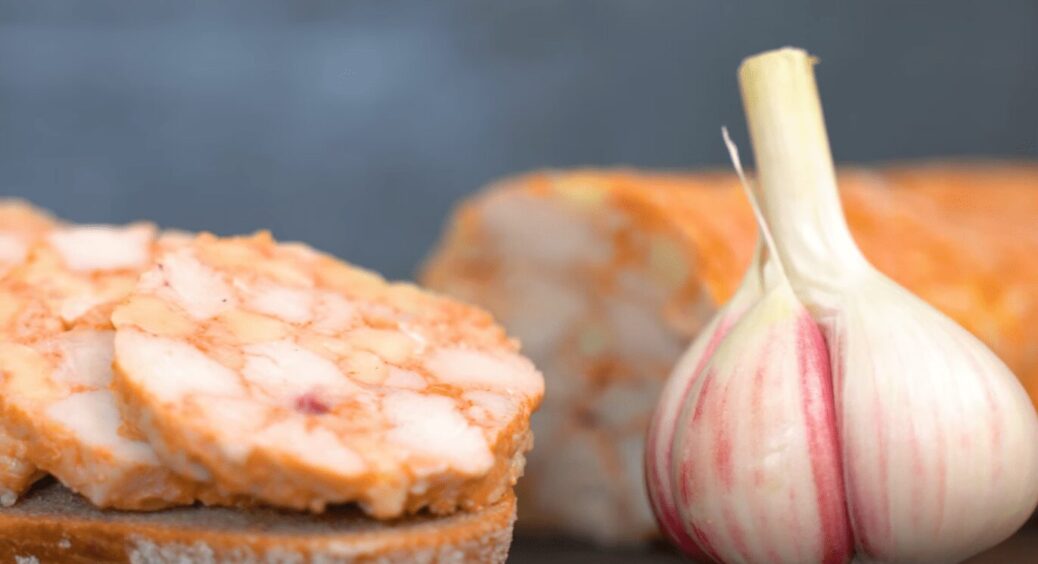 Корисний замінник ковбаси: приготуємо куряче філе для бутербродів. Підійде і на сніданок, і дітям в школу 