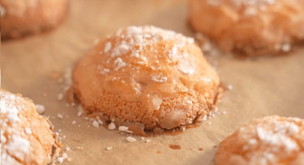 Дуже смачне печиво без борошна: лимонний смак з цукровою скоринкою, що припаде до вподоби дітям і дорослим 