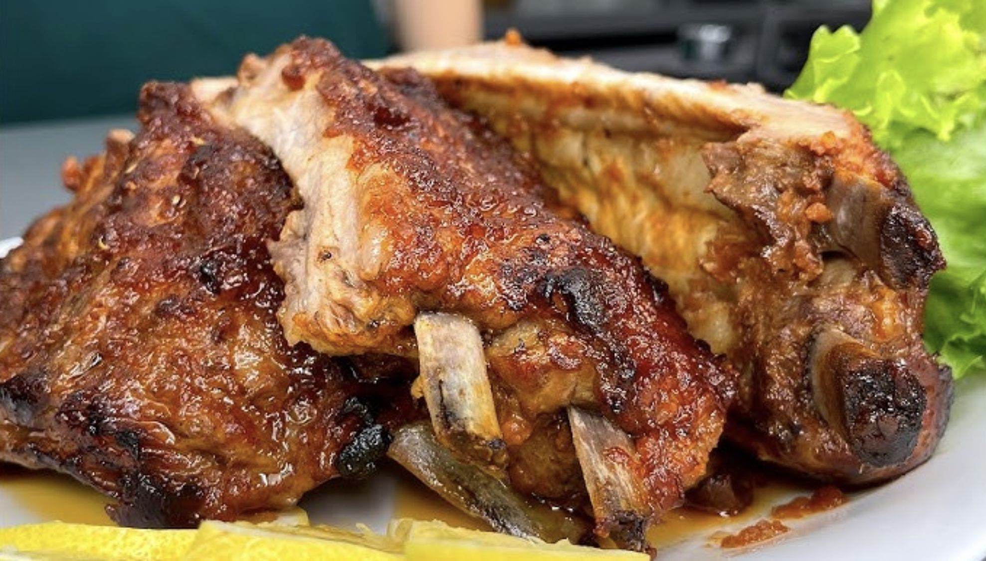 Як приготувати смачні реберця