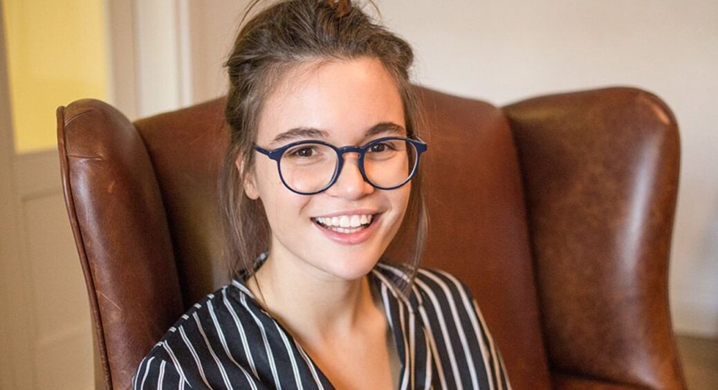 Як виглядає новий тесть Дантеса: Даша Кацуріна показала свого батька, який вже няньчить двох онуків 