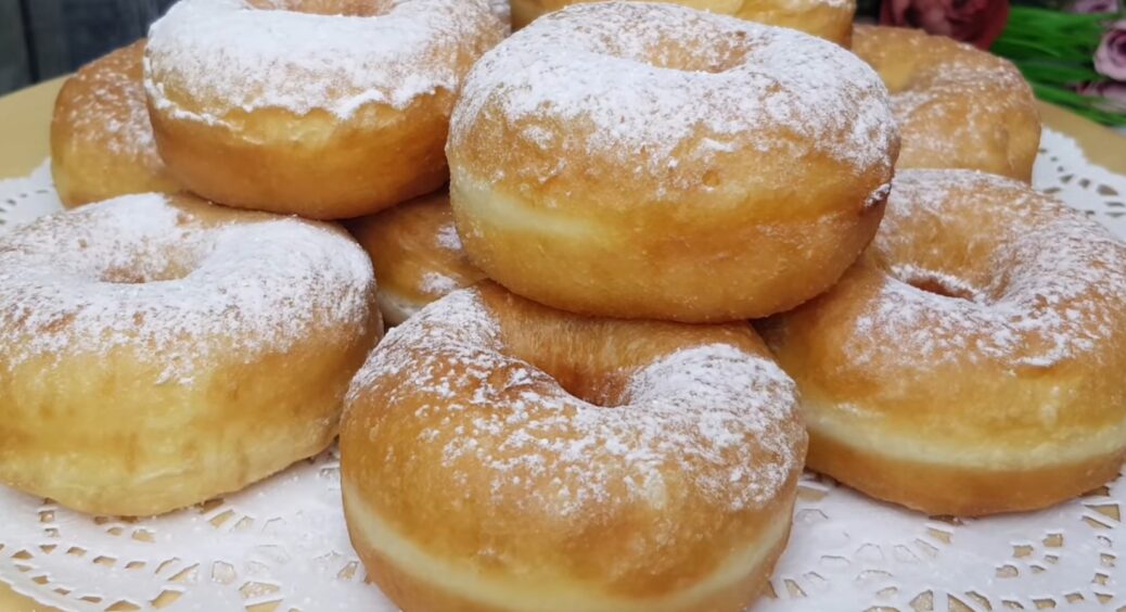 ТОП-3 найкращі рецепти домашніх пончиків: таких пухких Ви ще не куштували, уся родина задоволена 