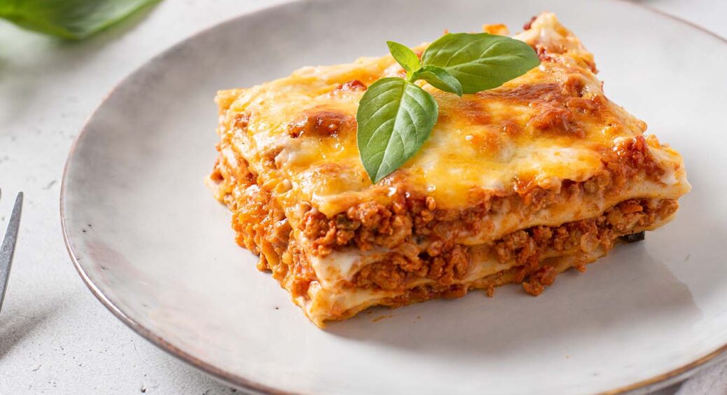 Секрет найкращої лазаньї за рецептом Євгена Клопотенка: такої смакоти ви ще не куштували 