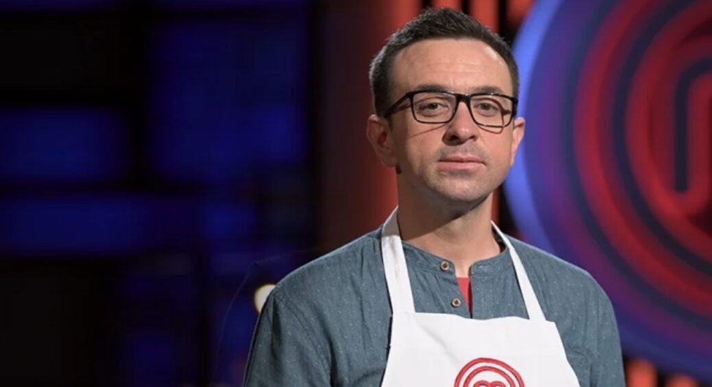 Учасник “МастерШеф-12” Ілля Харламов показав фото до і після схуднення на 100 кг: важив під 200 