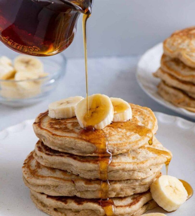 Простий та швидкий рецепт бананових панкейків: найкращий сніданок для сім'ї