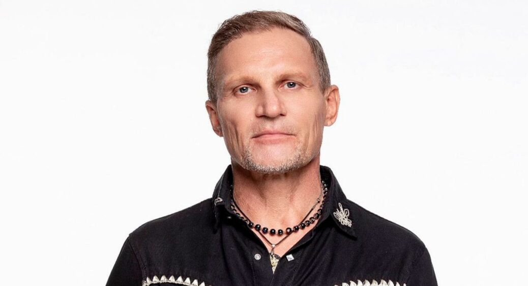 “Це незрілість особистості жінок”: Олег Скрипка обурив мережу висловлюваннями про “незахищеність” чоловіків 