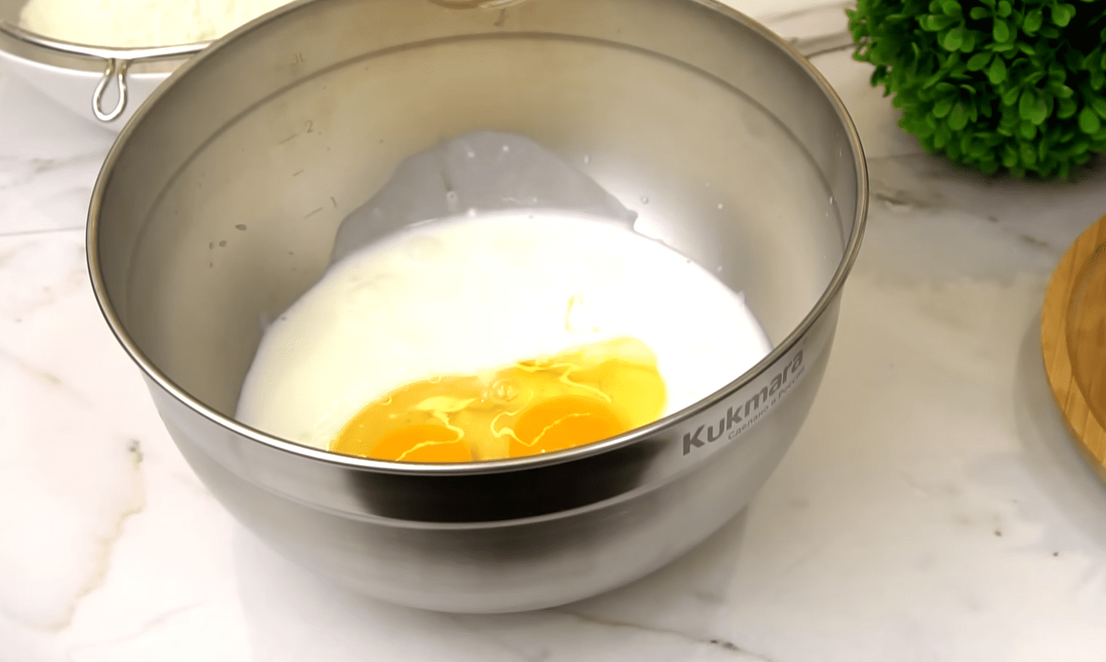 Рецепт приготування заливного пирога на кефірі