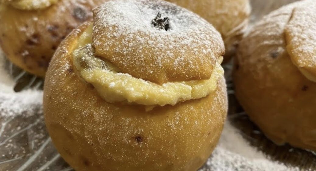 Декілька хвилин і жодних зусиль: рецепт дивовижного десерту з трьох інгредієнтів наче з вишуканого ресторану 