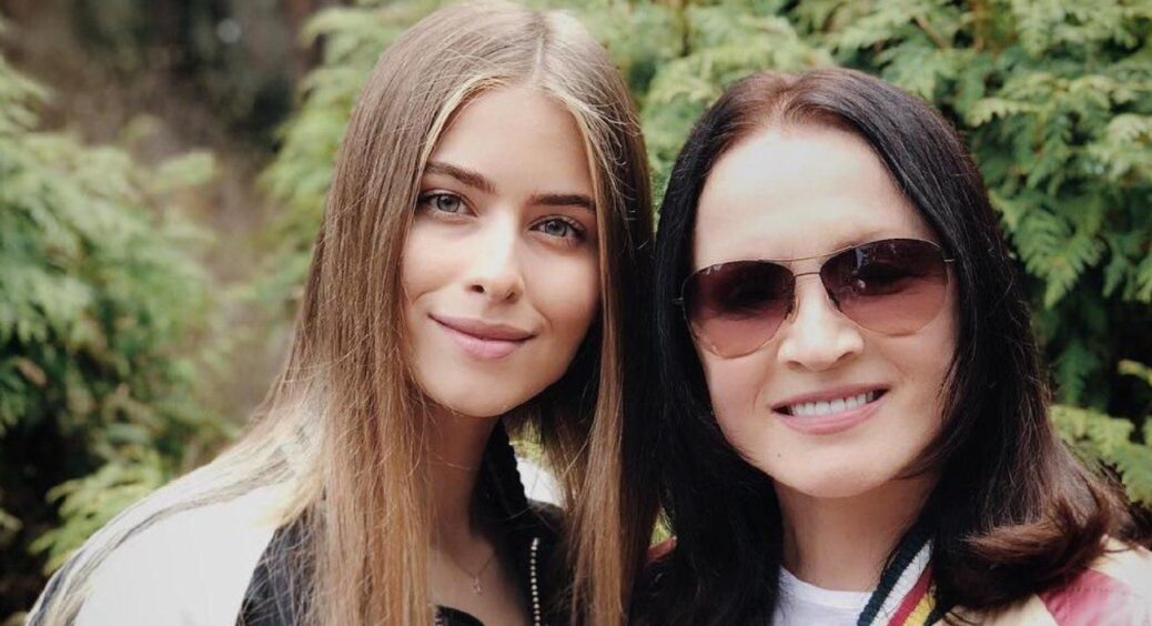 Онучка Софії Ротару вперше “прокоментувала” особисте життя після розриву зі старшим на 13 років бойфрендом 