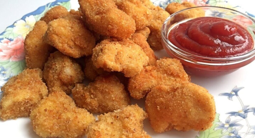 Забудьте про відомий KFC: рецепт домашніх курячих нагетсів, що не гірші за ресторанні – смакове задоволення 