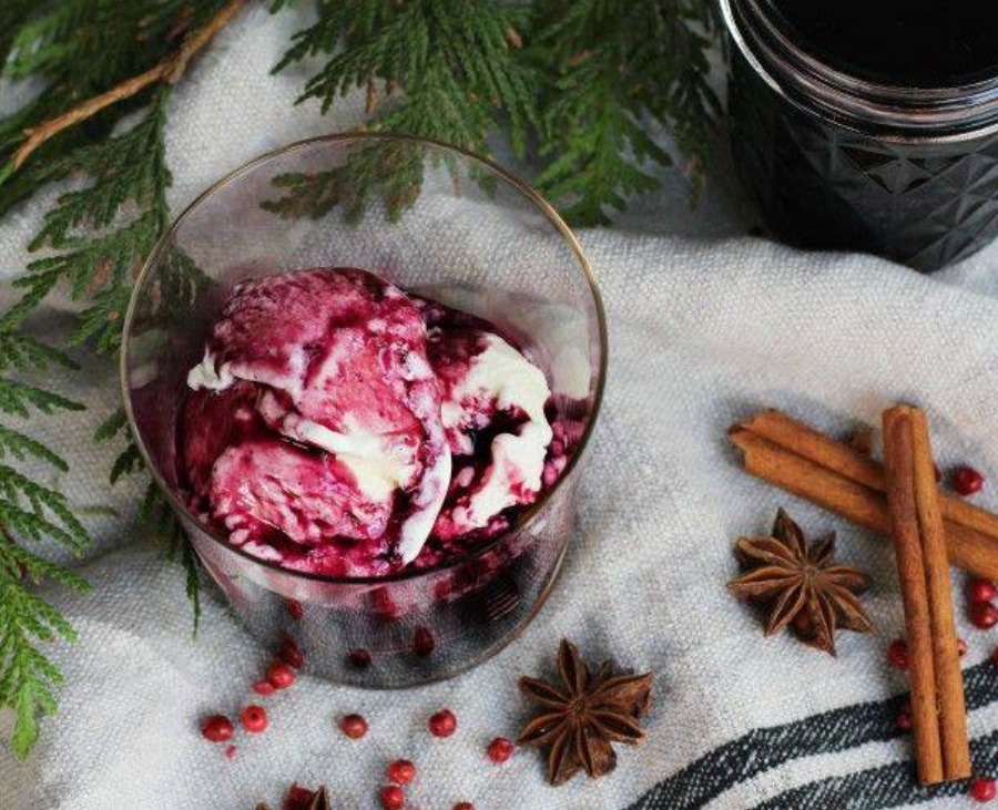 Рецепт найкращого морозива до новорічних свят: різдвяний пудинг, кориця та інші