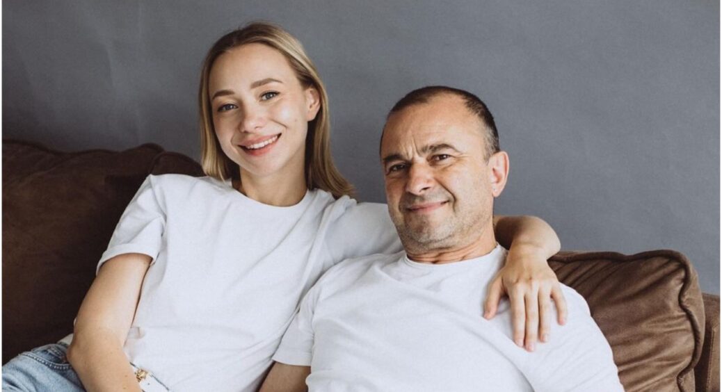 “Не часто хвалить”: 29-річна дружина Віктора Павліка Катерина Репяхова озвучила проблему, яка є у шлюбі 