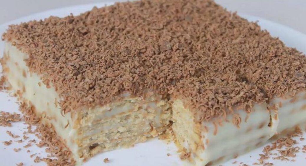 До чаю за лічені хвилини, без духовки і випічки: рецепт лінивого торта – неймовірно простий у приготуванні 