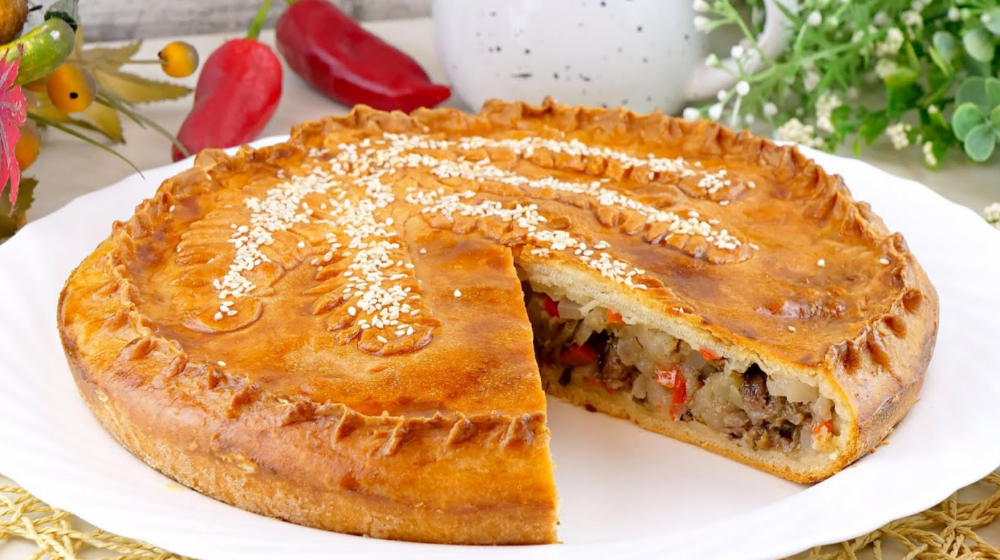 Простий та смачний рецепт приготування м'ясного пирога