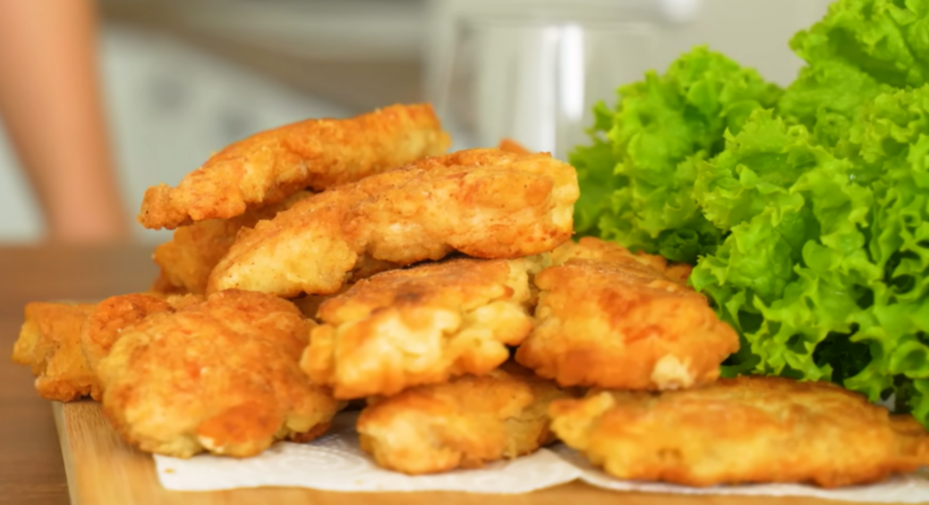 Готую щодня дітям і чоловіку: курячі нагетси у духовці за 20 хвилин – бюджетний рецепт 