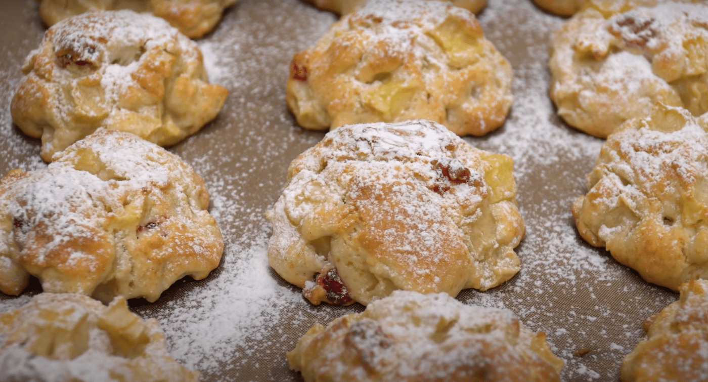Простий рецепт приготування ніжного яблучного печива