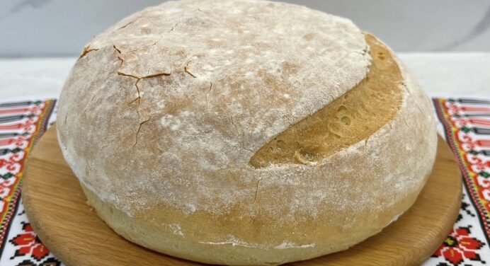 Смачна, запашна, справжня паляниця: як приготувати хліб, який став символом української сміливості 